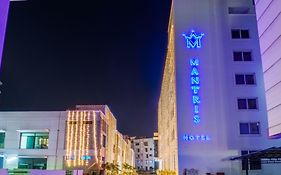 Mantris Hotel